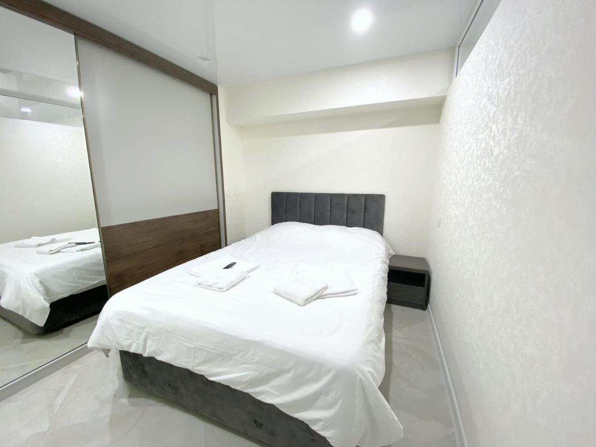 Gss Apartment Tbilisi Buitenkant foto
