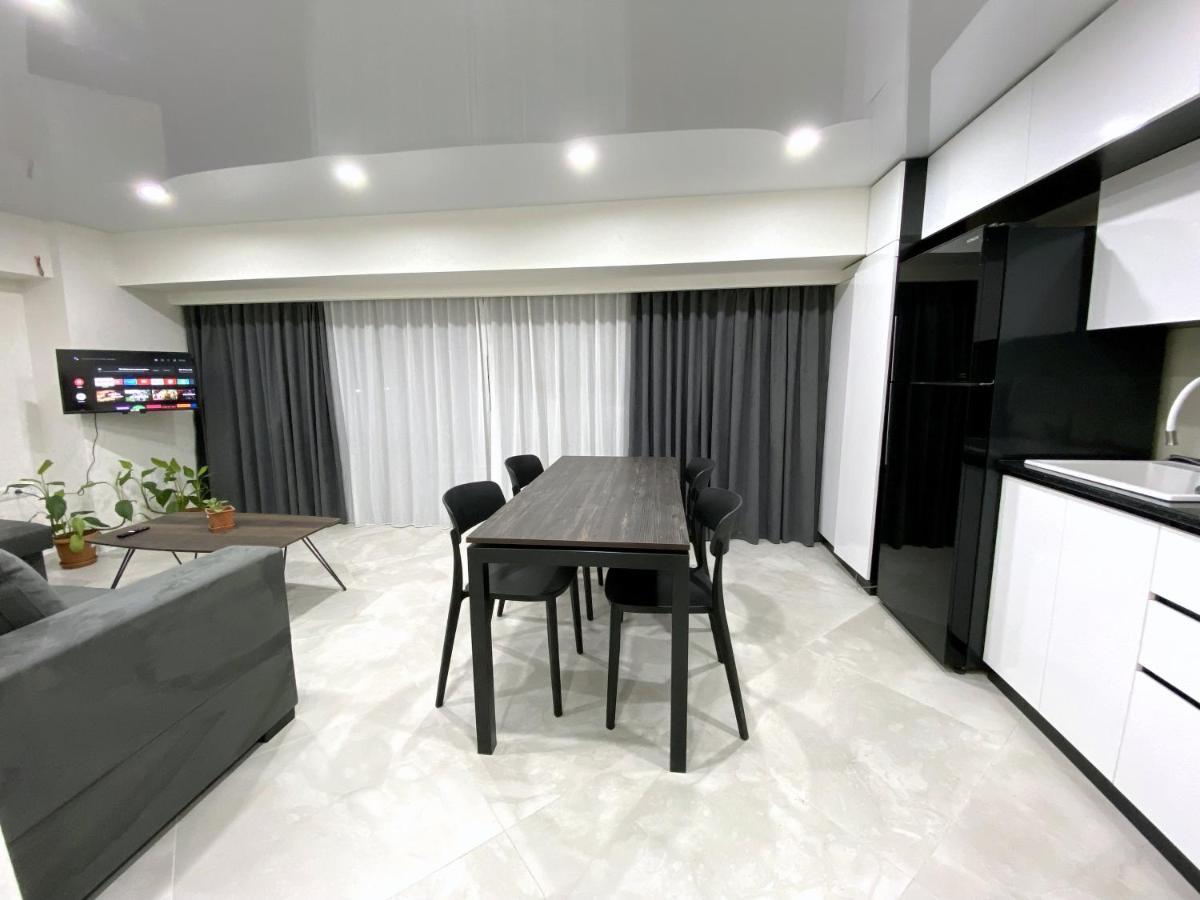 Gss Apartment Tbilisi Buitenkant foto