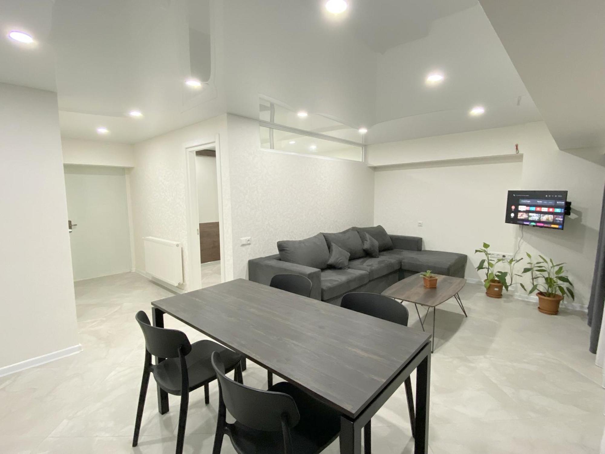 Gss Apartment Tbilisi Buitenkant foto